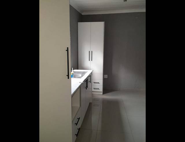 0 BEDROOM PROPERTY TO RENT IN ROODEPOORT CENTRAL